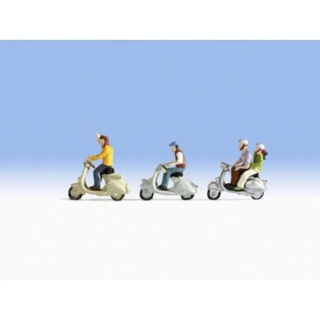 Noch H0 Motorrollerfahrer 3 Noch H0 Motorrollerfahrer